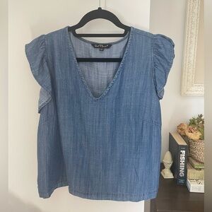Velvet Heart 100% tencel chambray top